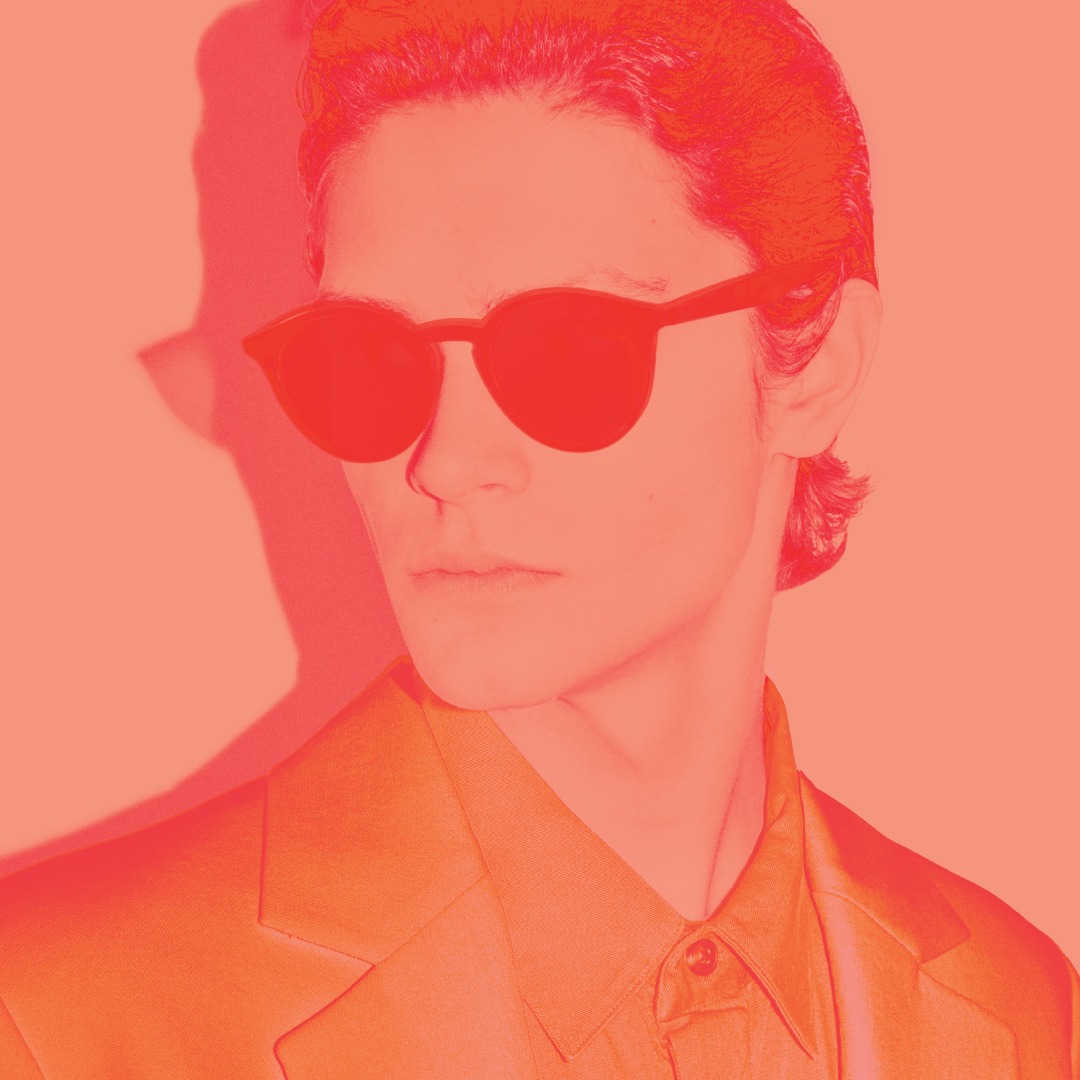 Sunglass Hut - Campaign 1074 - Summer Sale – Up to 50 Off - EN - Image Set 1 - 1080x1080.jpg