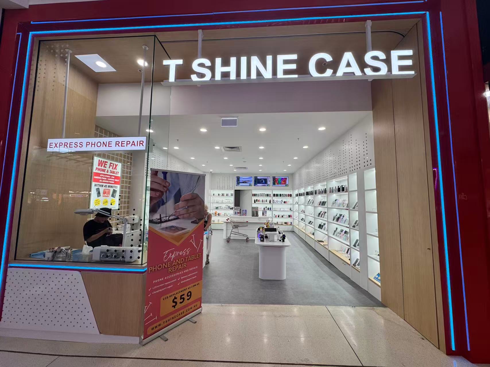 Tshine Tweed City Front.jpg