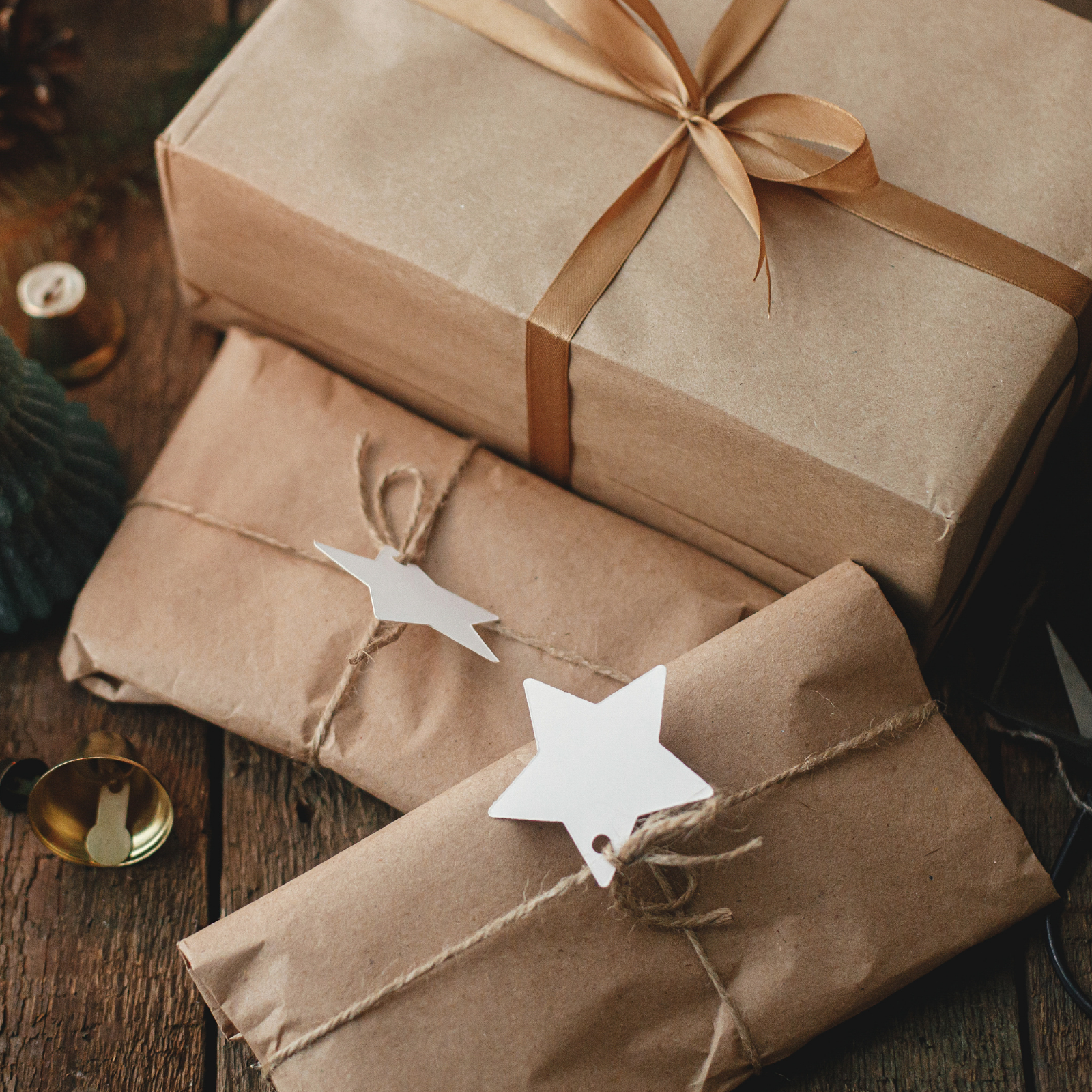 Gift Wrap Mobile.png