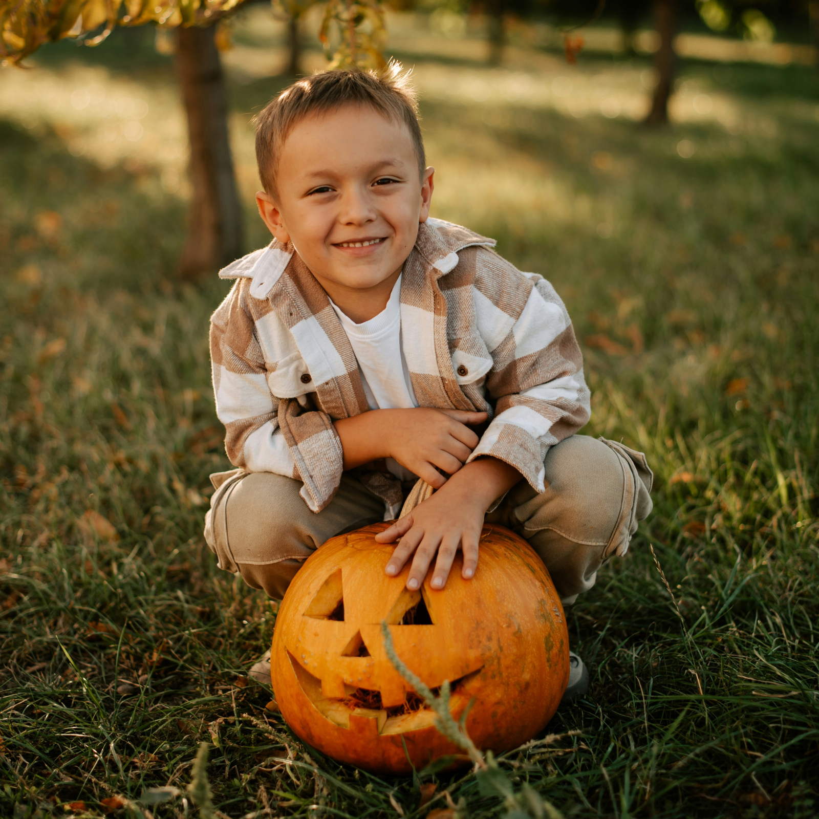 Copy of Halloween - Website Mobile & Social Square 1600x1600px.png